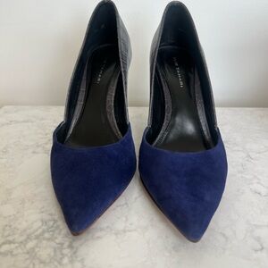 Elie Tahari Women's Blue and Black Heels
